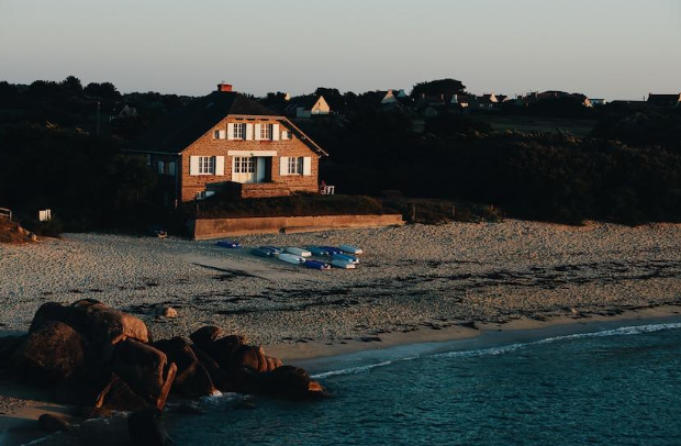 Bringing the Coastline to Your Door Screenshot 1850